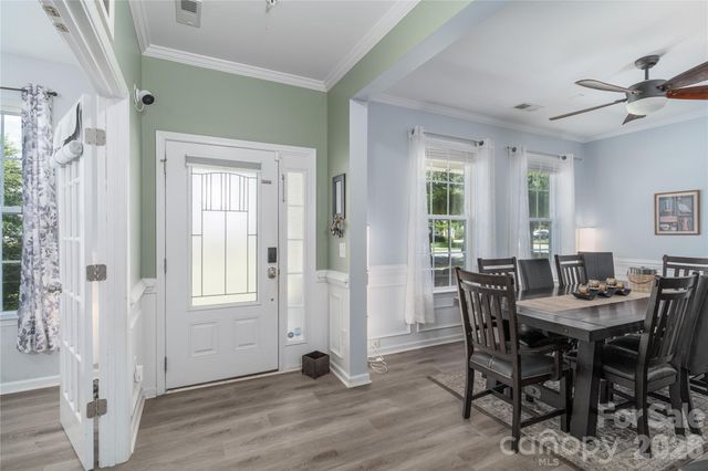 137 Flora Vista Drive, Mooresville, NC 28117