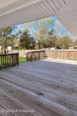 2389 Napoleon Avenue, Pearl, MS 39208