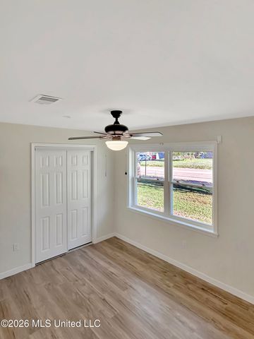 2389 Napoleon Avenue, Pearl, MS 39208