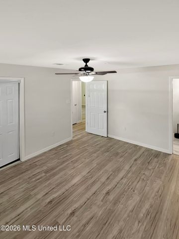 2389 Napoleon Avenue, Pearl, MS 39208