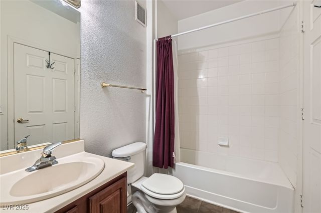 3924 Quiet Pine Street 201, Las Vegas, NV 89108