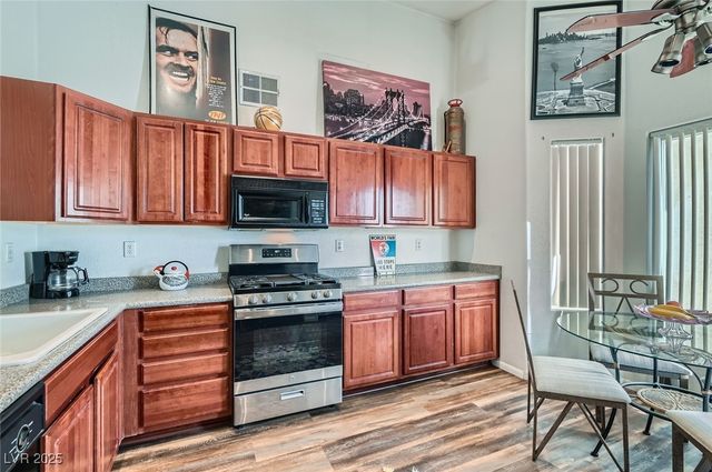 3924 Quiet Pine Street 201, Las Vegas, NV 89108