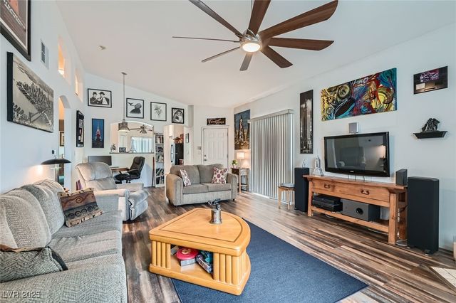 3924 Quiet Pine Street 201, Las Vegas, NV 89108