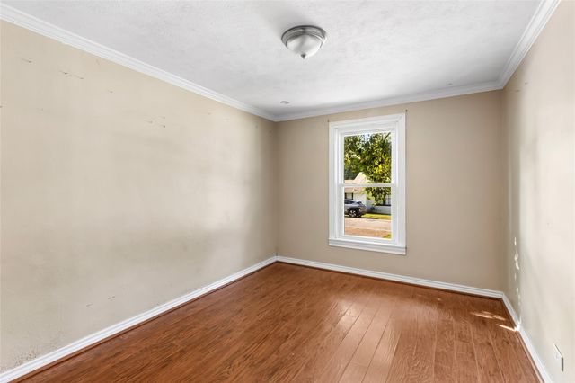 2717 Old Houston Road, Huntsville, TX 77340