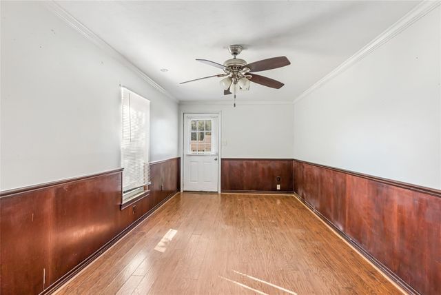 2717 Old Houston Road, Huntsville, TX 77340