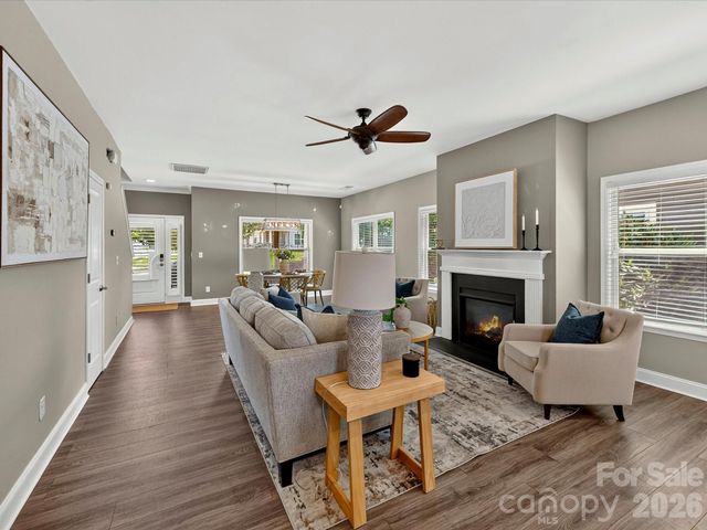 139 Martingale Avenue, Mooresville, NC 28115