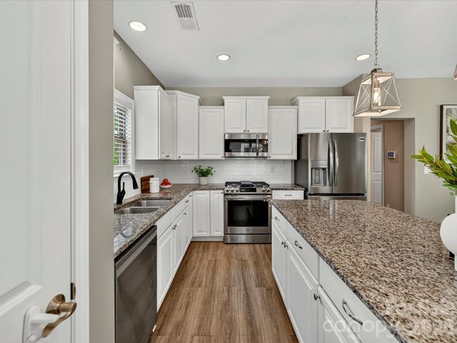 139 Martingale Avenue, Mooresville, NC 28115