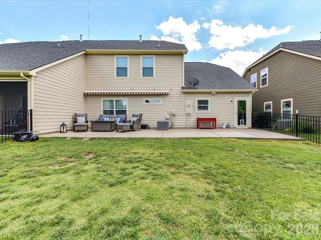 139 Martingale Avenue, Mooresville, NC 28115