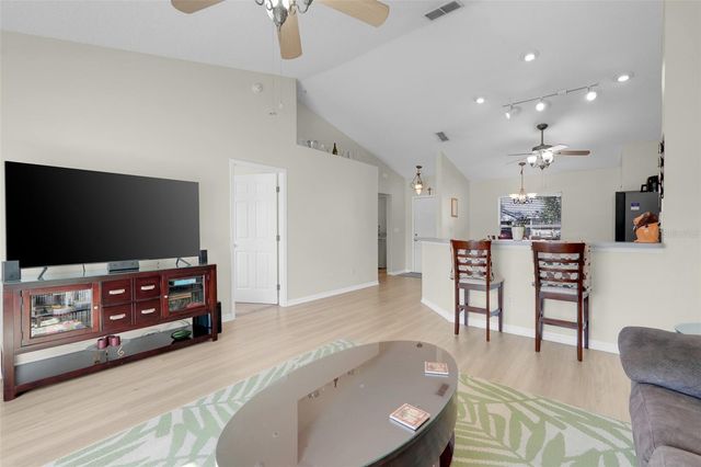 2663 WINCHESTER CIRCLE, Eustis, FL 32726