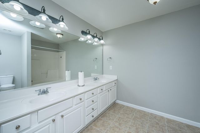 1319 Lark Lane, Hanahan, SC 29410