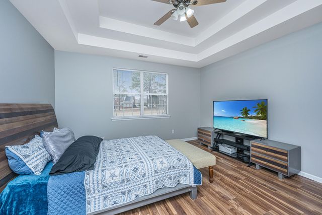 1319 Lark Lane, Hanahan, SC 29410