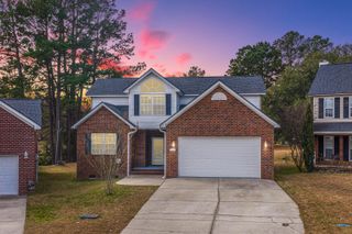 1319 Lark Lane, Hanahan, SC 29410