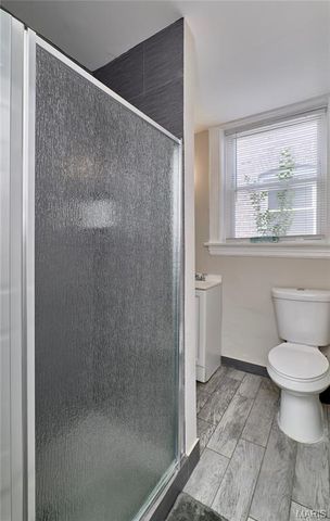 4930 Wise Avenue, St Louis, MO 63110