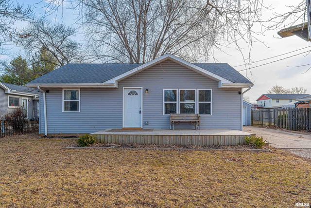 112 BRIARGATE Road, Washington, IL 61571