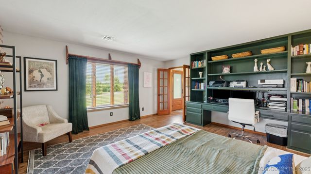 201 County Road 3006 Road, Bartlesville, OK 74003