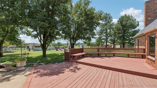 201 County Road 3006 Road, Bartlesville, OK 74003