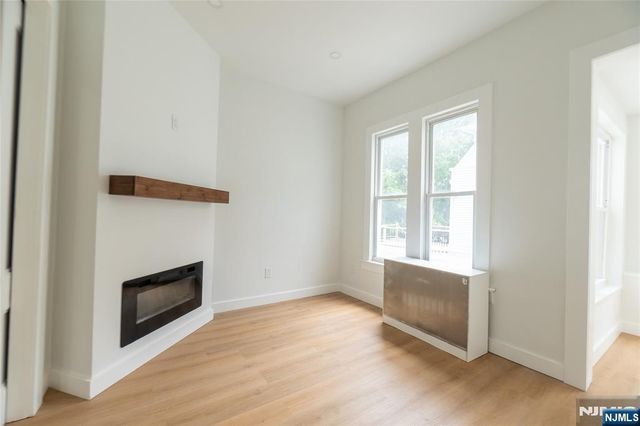 245 Elm Avenue, Bogota, NJ 07603