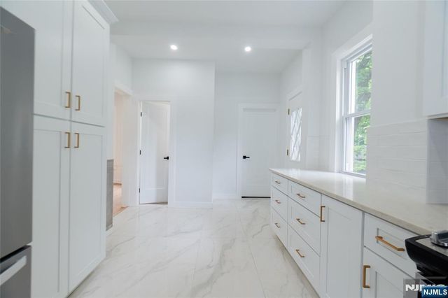 245 Elm Avenue, Bogota, NJ 07603