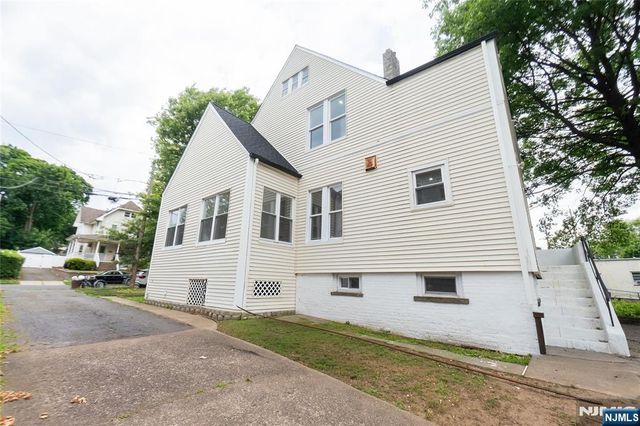 245 Elm Avenue, Bogota, NJ 07603