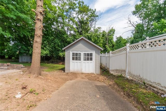 245 Elm Avenue, Bogota, NJ 07603
