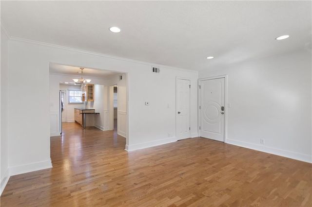 4614 HOLLY Street 3, Kansas City, MO 64112