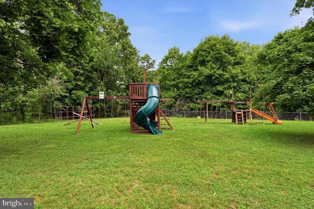 107 MADISON CT, Quakertown, PA 18951