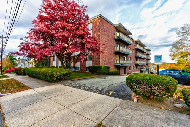 100 Grandview Ave 11A, Quincy, MA 02170