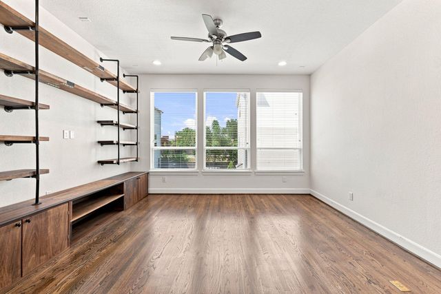 2730 Eado Edge Court, Houston, TX 77020
