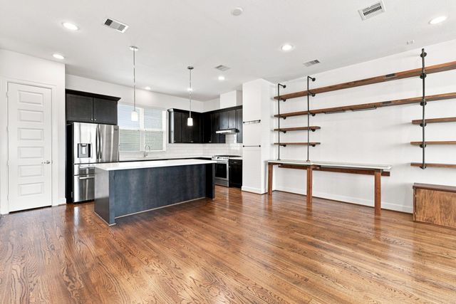 2730 Eado Edge Court, Houston, TX 77020