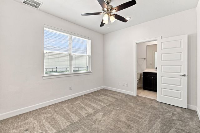 2730 Eado Edge Court, Houston, TX 77020