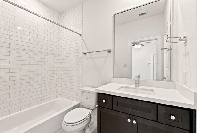 2730 Eado Edge Court, Houston, TX 77020
