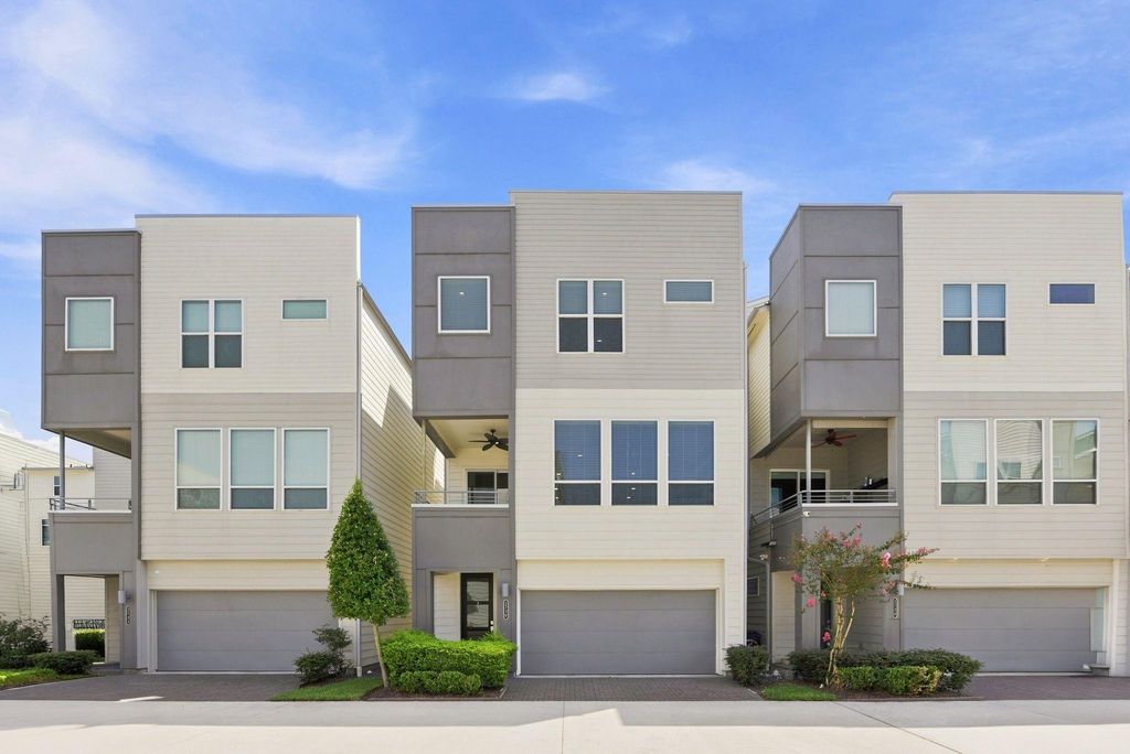 2730 Eado Edge Court, Houston, TX 77020