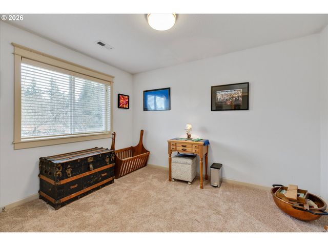 11335 LEGATO Dr, Oregon City, OR 97045