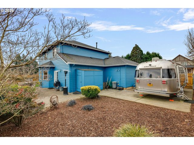 11335 LEGATO Dr, Oregon City, OR 97045