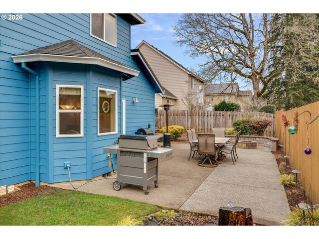 11335 LEGATO Dr, Oregon City, OR 97045