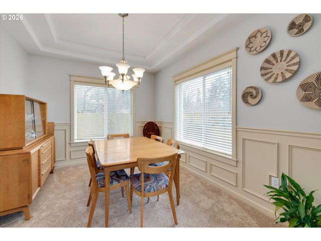 11335 LEGATO Dr, Oregon City, OR 97045