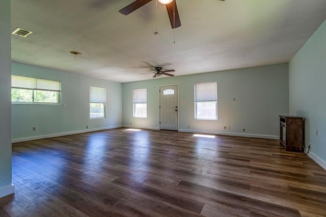 314 Normagene Street, Livingston, TX 77351
