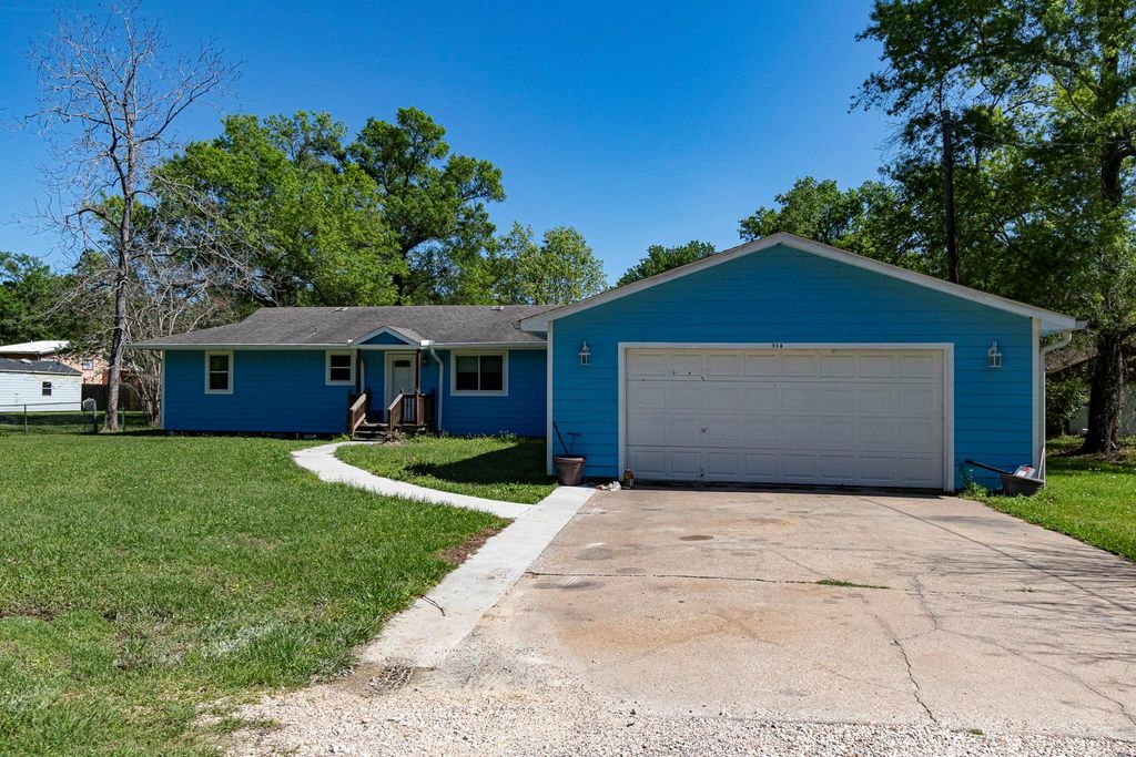 314 Normagene Street, Livingston, TX 77351