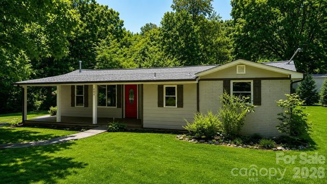 404 Dogwood Lane, Statesville, NC 28625