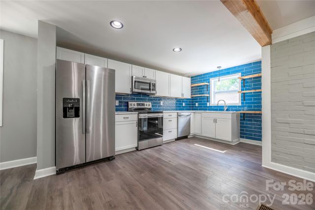 404 Dogwood Lane, Statesville, NC 28625