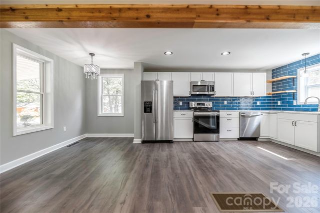 404 Dogwood Lane, Statesville, NC 28625