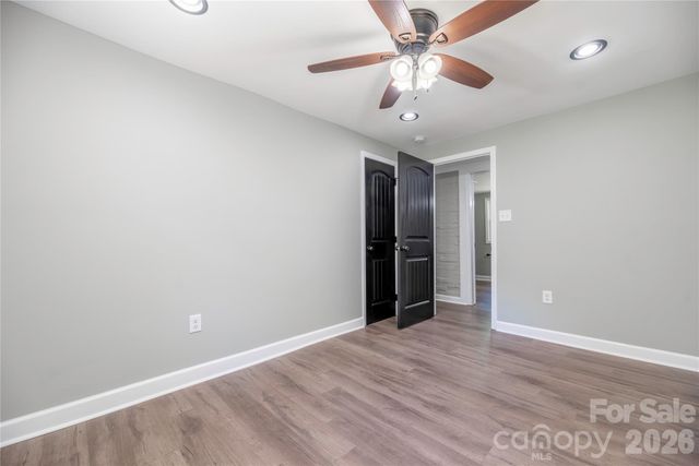 404 Dogwood Lane, Statesville, NC 28625