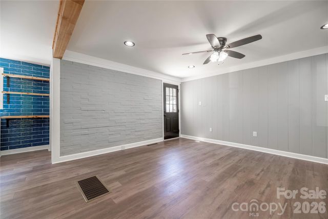 404 Dogwood Lane, Statesville, NC 28625