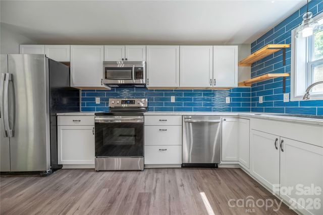 404 Dogwood Lane, Statesville, NC 28625