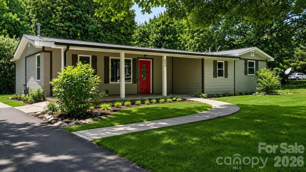 404 Dogwood Lane, Statesville, NC 28625