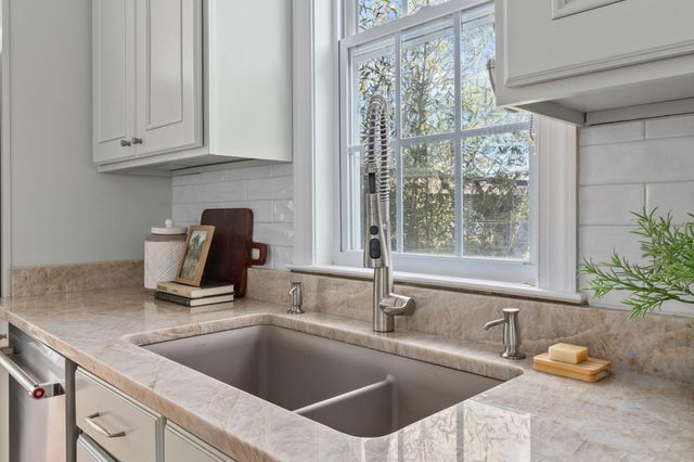 292 Horse Creek Drive, Chattanooga, TN 37405