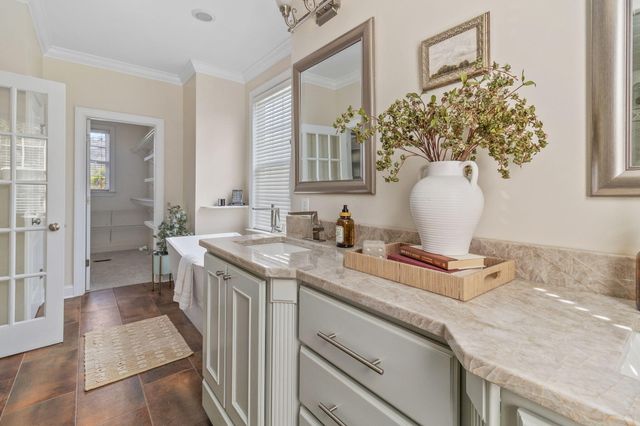 292 Horse Creek Drive, Chattanooga, TN 37405