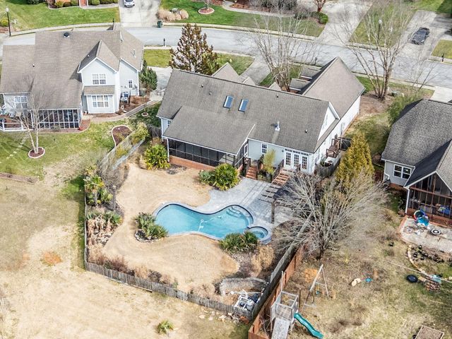 292 Horse Creek Drive, Chattanooga, TN 37405