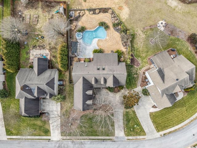 292 Horse Creek Drive, Chattanooga, TN 37405