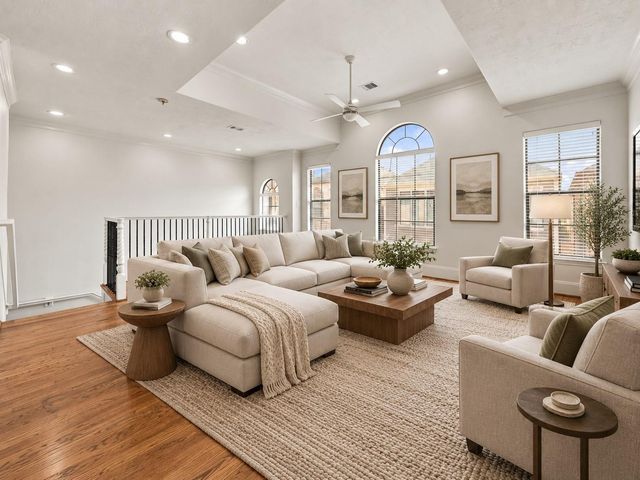 1354 Studer Street, Houston, TX 77007